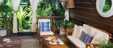Carriage House Suite | Terrace/patio
