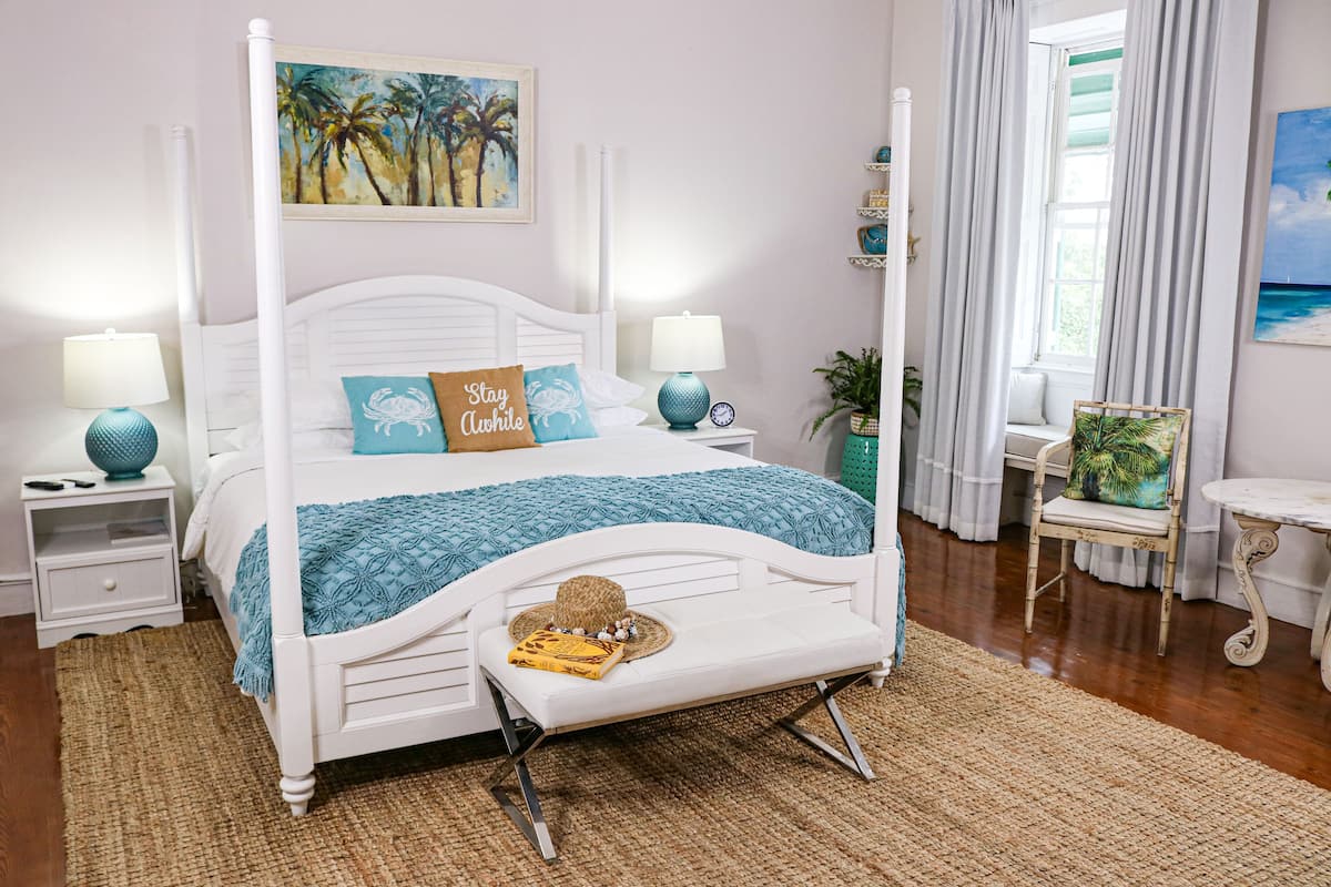 Plantation Room - Island Room