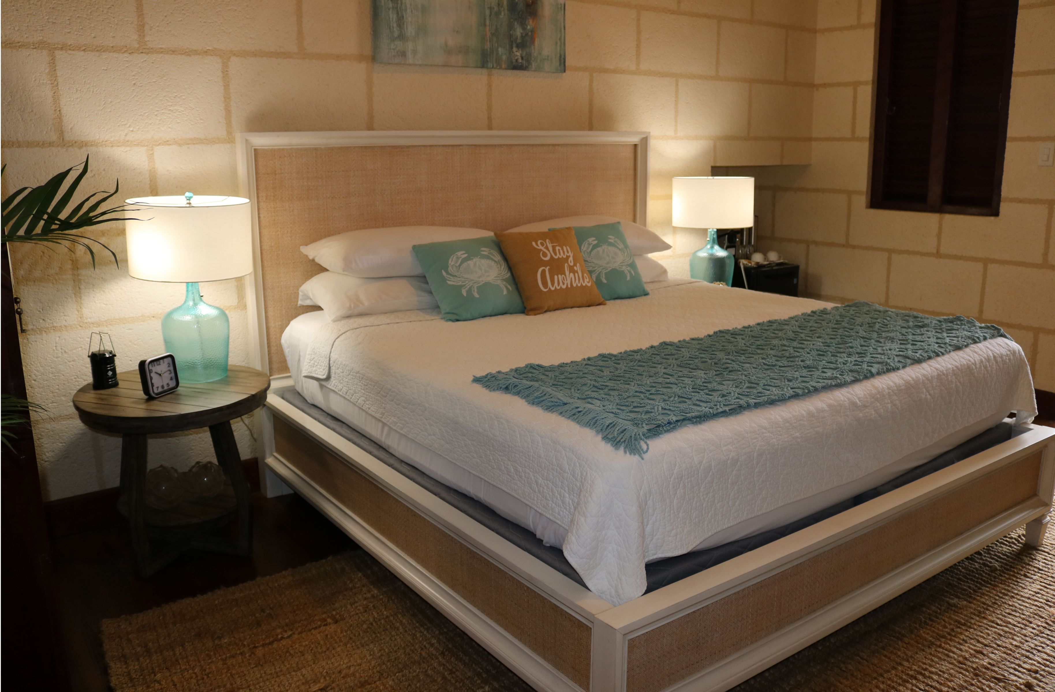Butterfly | Egyptian cotton sheets, premium bedding, pillowtop beds, in-room safe