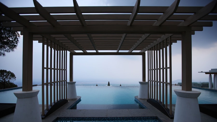 Moksha Himalaya Spa Resort