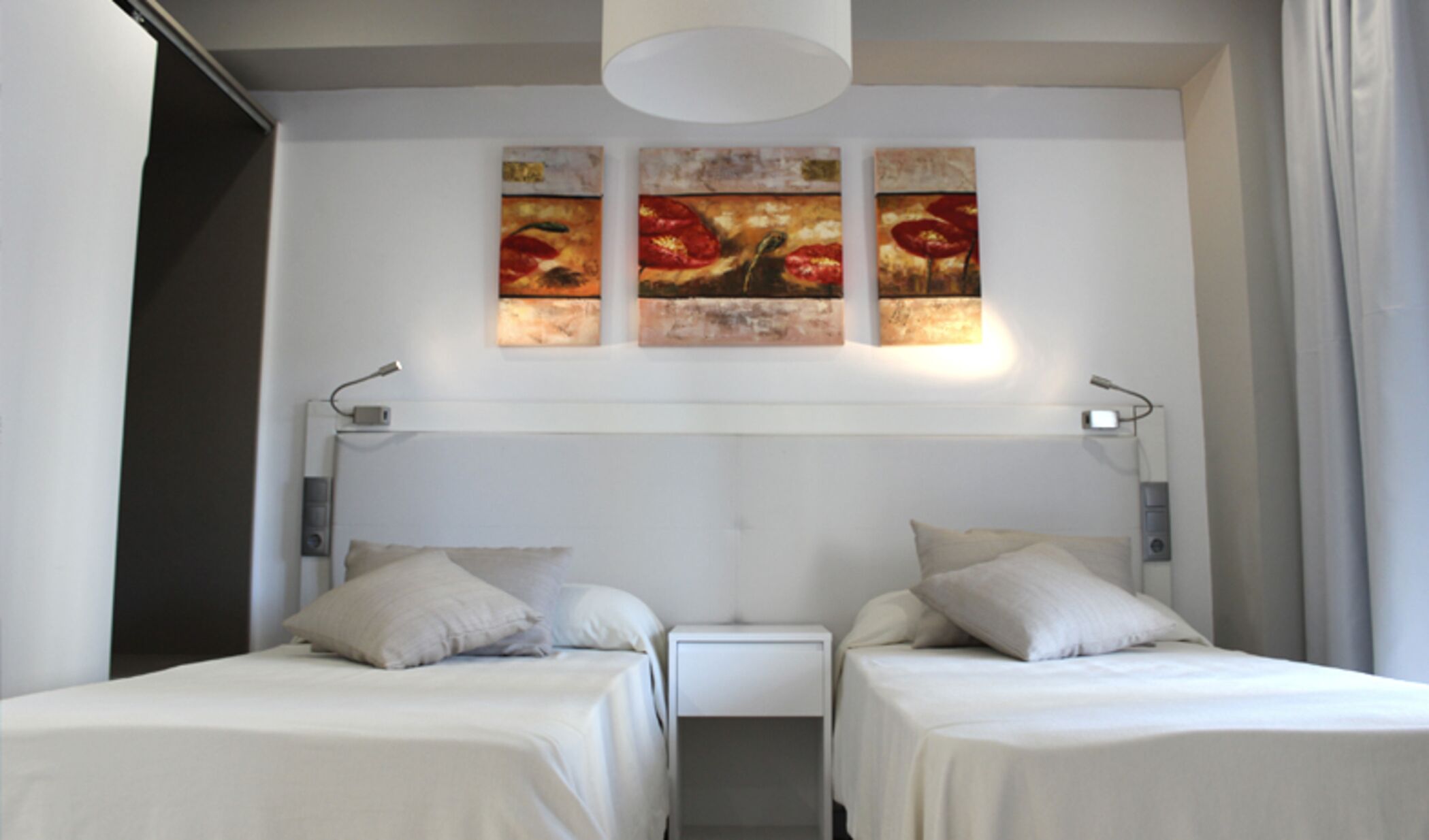 1 bedroom, memory foam beds, individually decorated