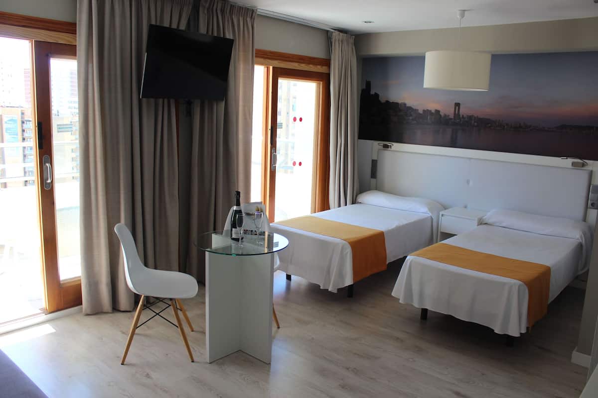 1 habitación y camas con efecto memoria