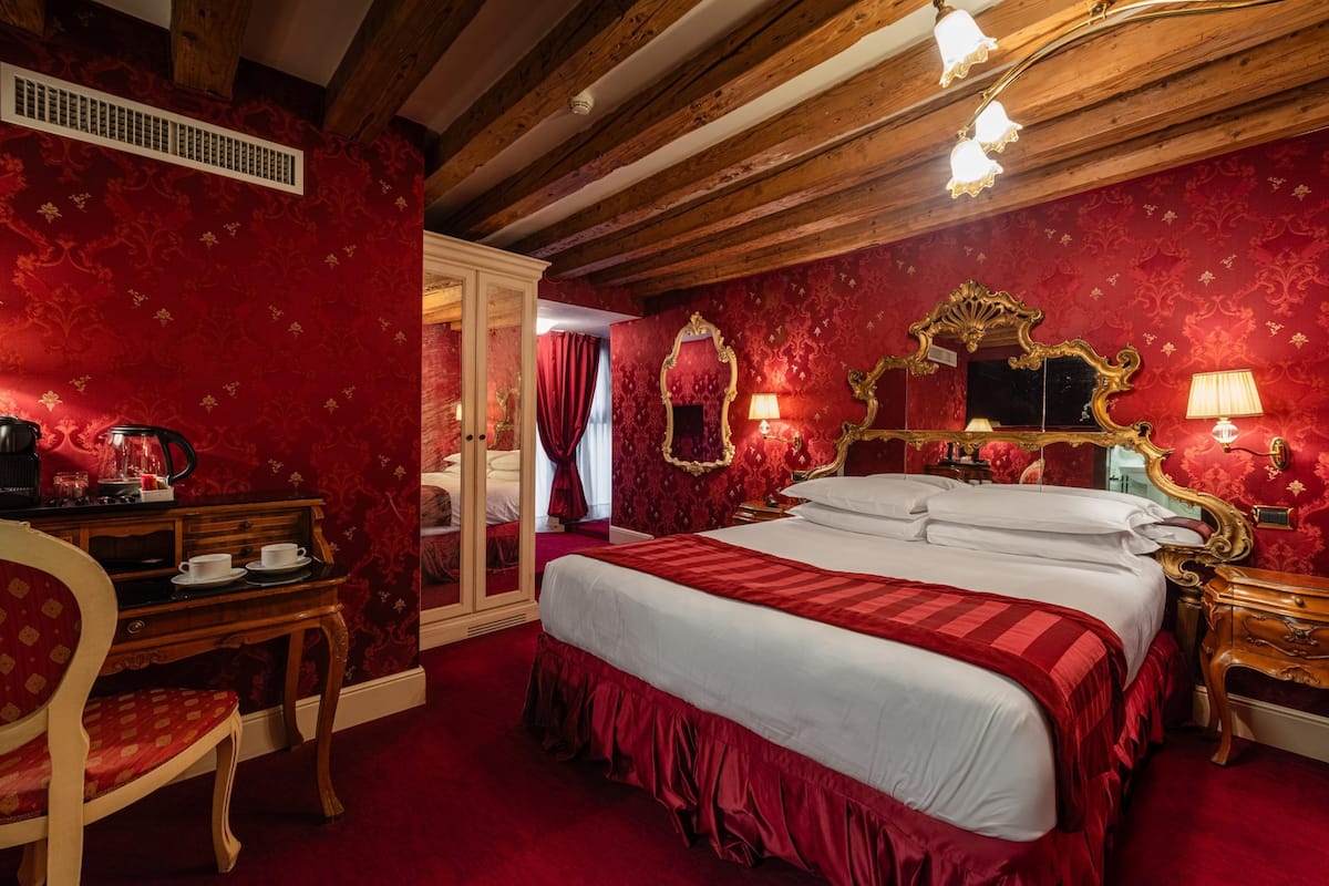 Superior Double or Twin Room | Premium bedding, down comforters, in-room safe, free WiFi