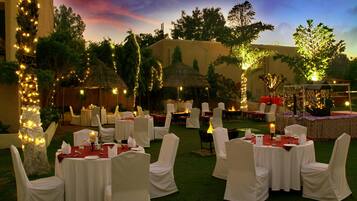 Area banquet outdoor