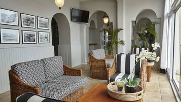 Sala de estar en el lobby