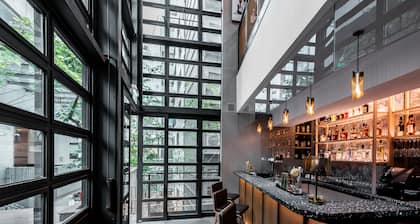 Ovolo Central