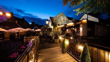 บริเวณภายนอก