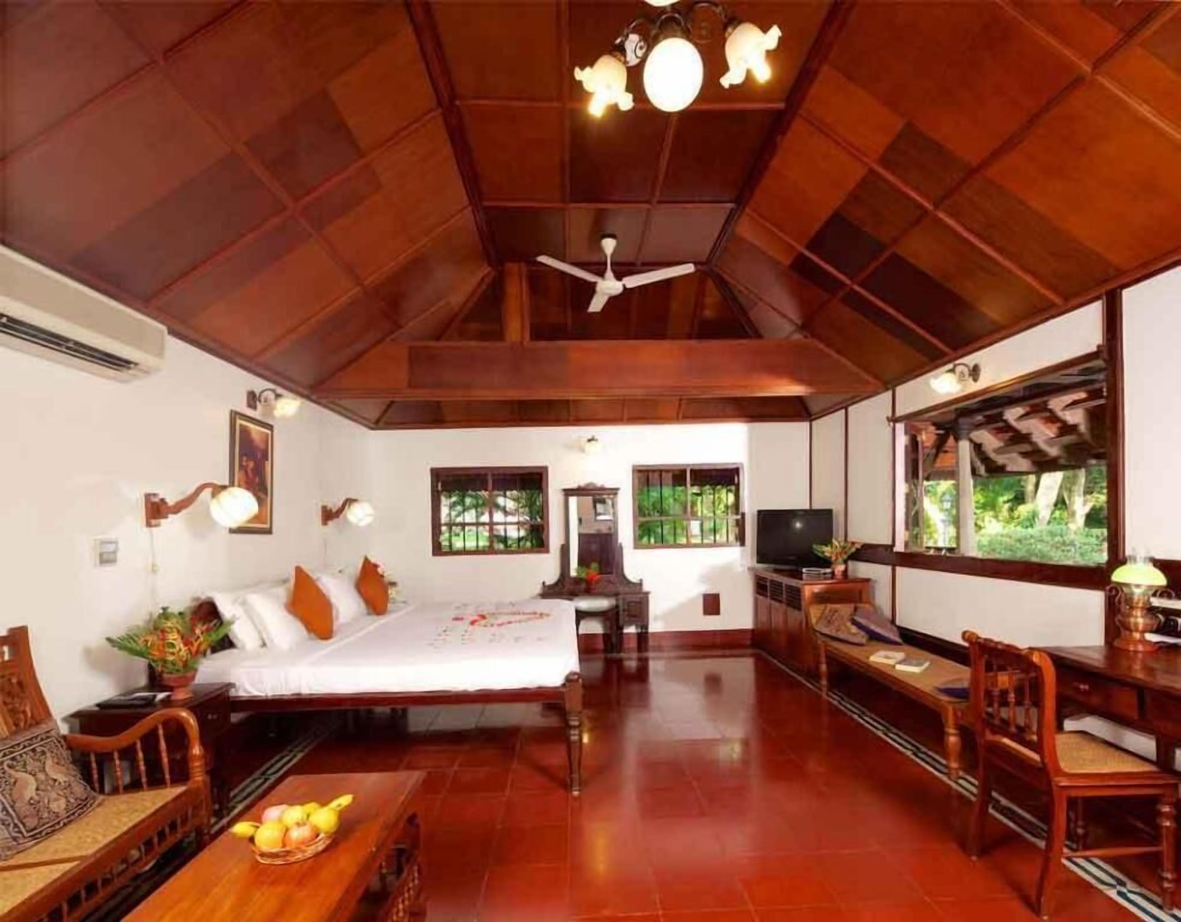 Minibar, Zimmersafe, Zustellbetten