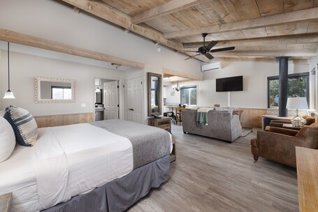 Sky Ranch Lodge - Image 68