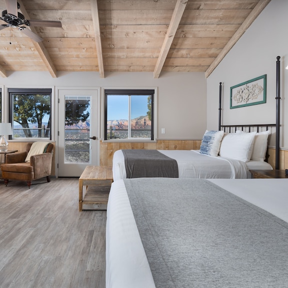 Sky Ranch Lodge Reviews, Deals & Photos 2024 - Expedia