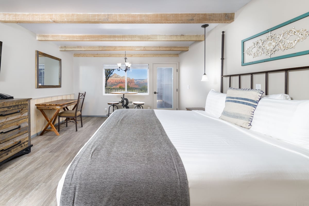 Sky Ranch Lodge Reviews, Deals & Photos 2023 - Expedia