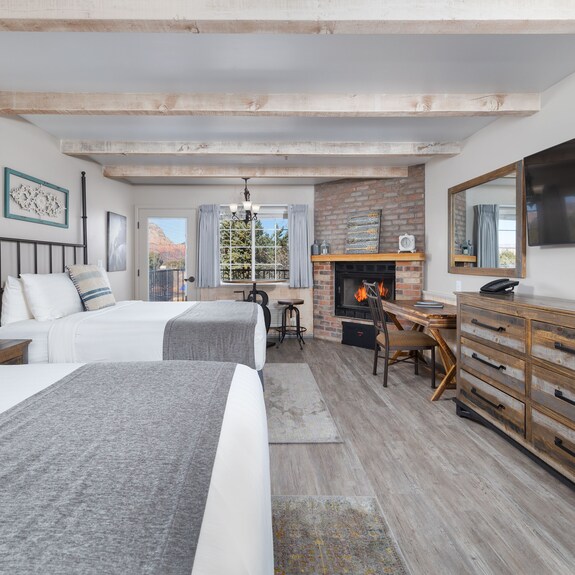 Sky Ranch Lodge Reviews, Deals & Photos 2024 - Expedia