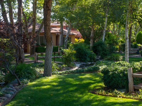 Sky Ranch Lodge - Image 100