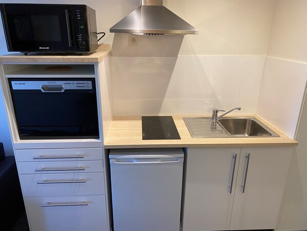 商務公寓 | 私人小型廚房 | 咖啡機/沖茶器、電熱水壺