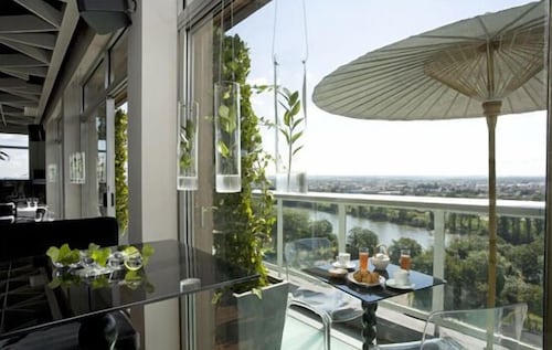 The Originals City, Hôtel Le Concorde Panoramique, Thionville (Qualys-Hotel)