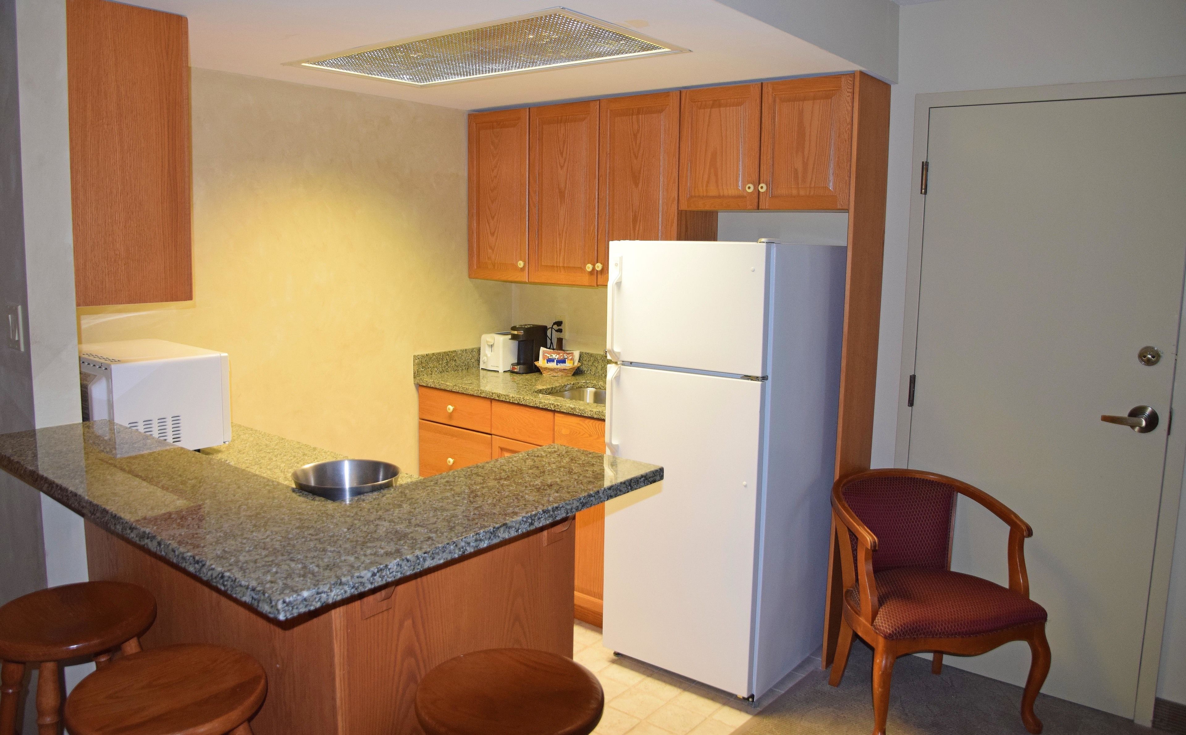 executive suite, 1 king bed with sofa bed | private kitchenette | fridge, microwave, coffee/tea maker, electric kettle