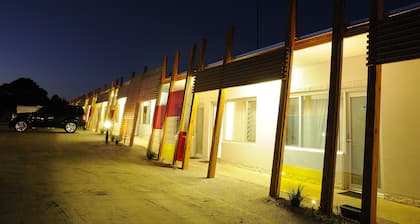 Drouin Motel