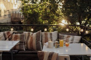 Café da manhã, almoço e jantar