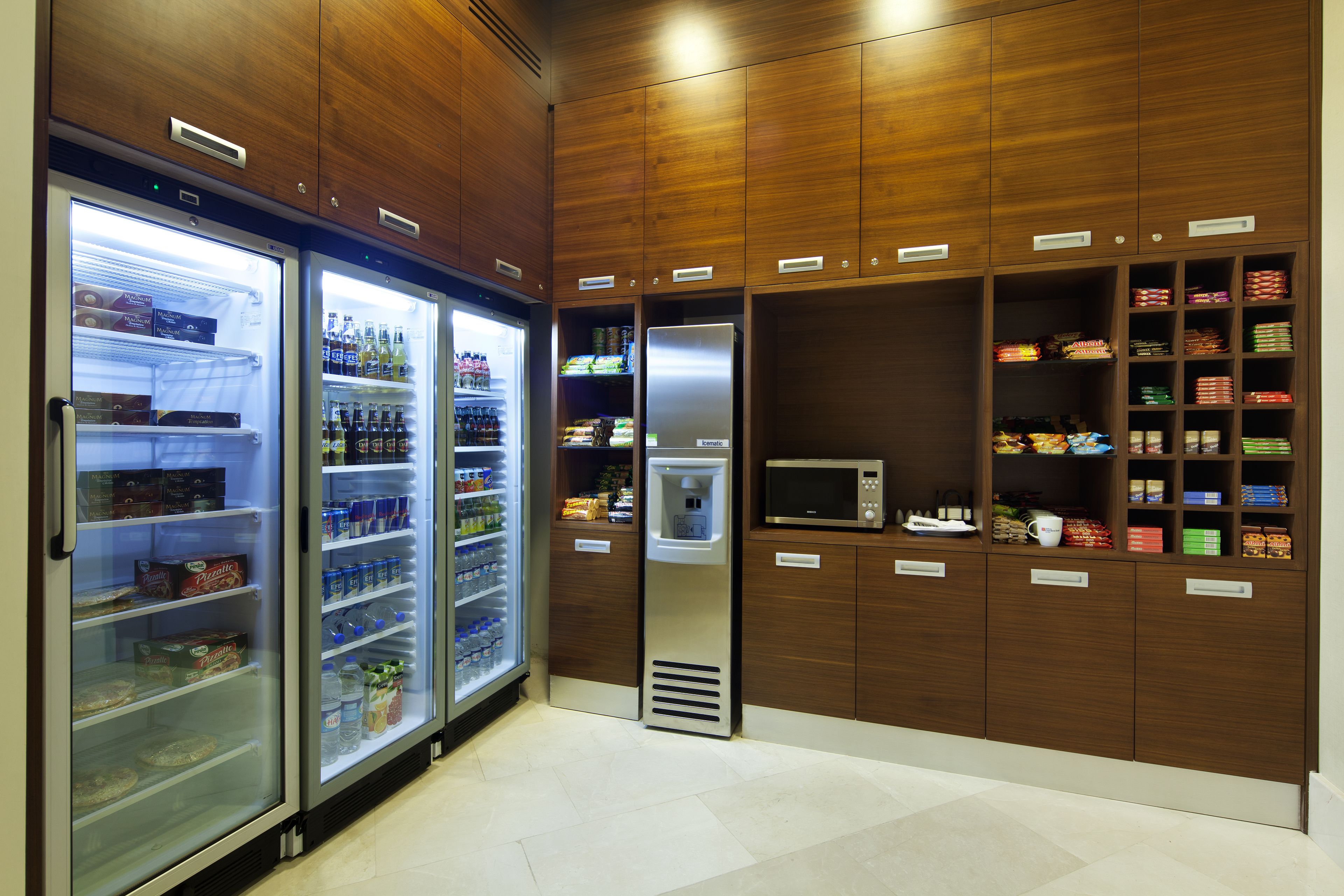 Snack bar