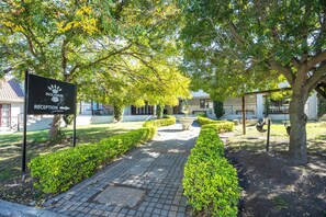 Property entrance - Ruslamere Hotel & Conference Centre (Cape Town)
