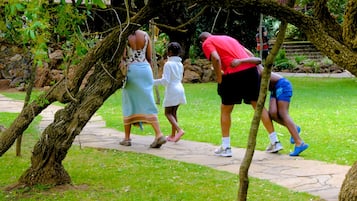 Children’s play area – outdoor
