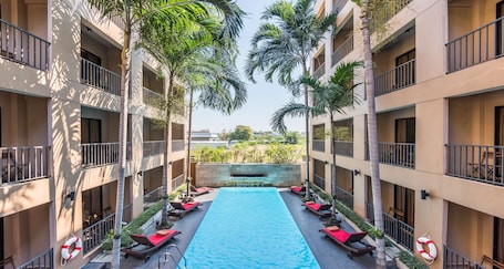 ์ผ์ธ ์์์ฅ, 09:00 ~ 21:30 ์คํ, ์ผ๊ด์ ์์