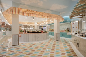 Desayuno buffet incluido todos los días
