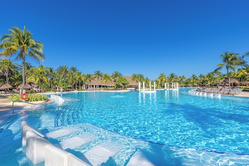 Grand Palladium Colonial Resort & Spa All Inclusive
