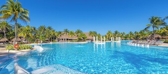 Grand Palladium Colonial Resort & Spa All Inclusive