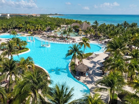 Grand Palladium Colonial Resort & Spa All Inclusive