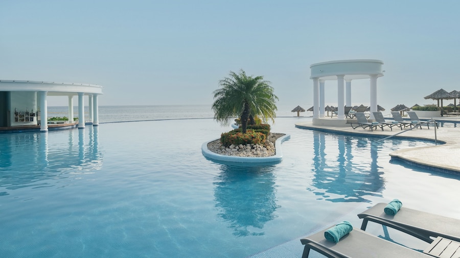 Iberostar Selection Rose Hall Suites - All Inclusive