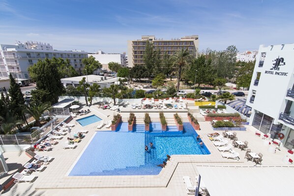 Front of property - azuLine Hotel Pacific (Sant Antoni de Portmany)