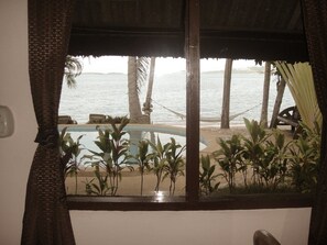 Bungalow Superior, 1 giường đôi, cạnh bãi biển | Quang cảnh từ phòng