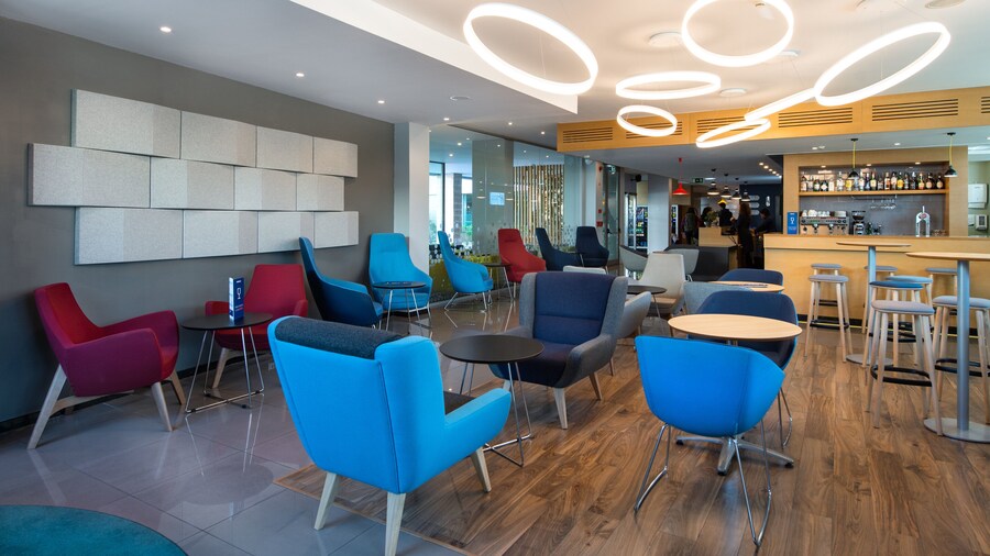 Holiday Inn Express Lisbon Airport by IHG