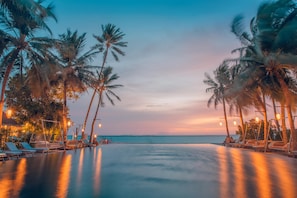 5 间酒吧/酒廊、池畔酒吧