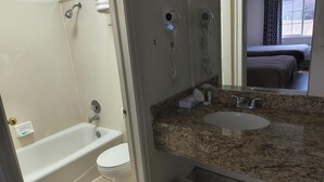 Chambre Double Standard | Salle de bain