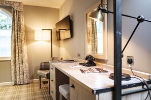 1 dormitori, roba de llit d'alta qualitat i caixa forta a l'habitació