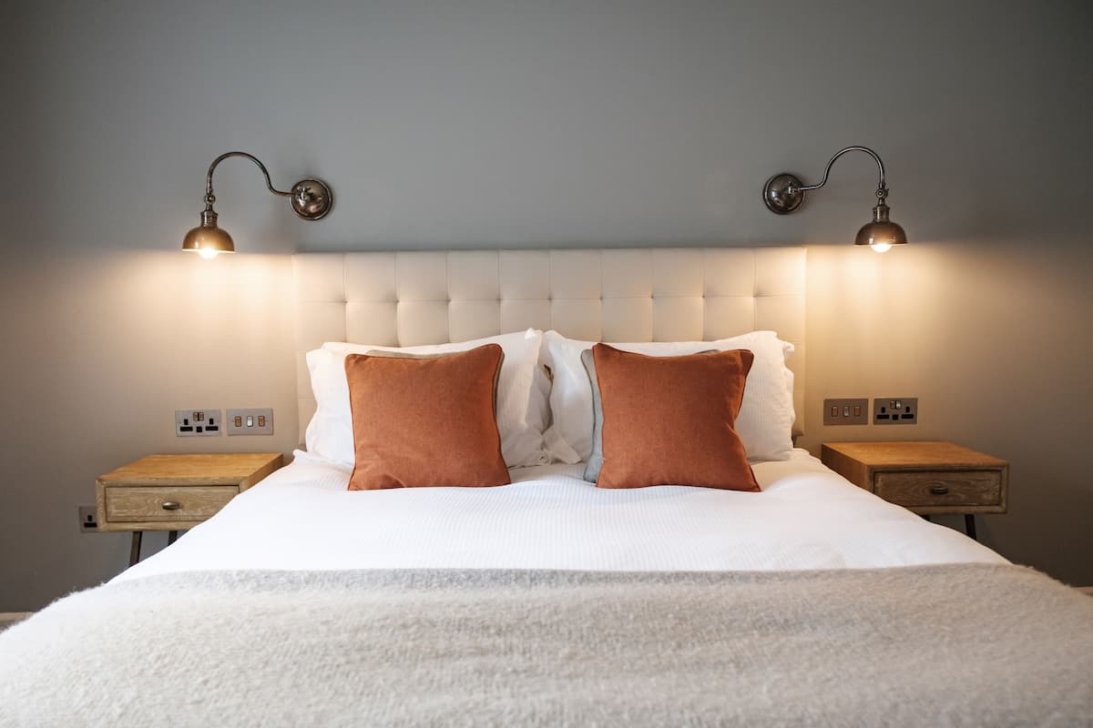 Comfy Room (Shower) | 1 bedroom, premium bedding, in-room safe, desk