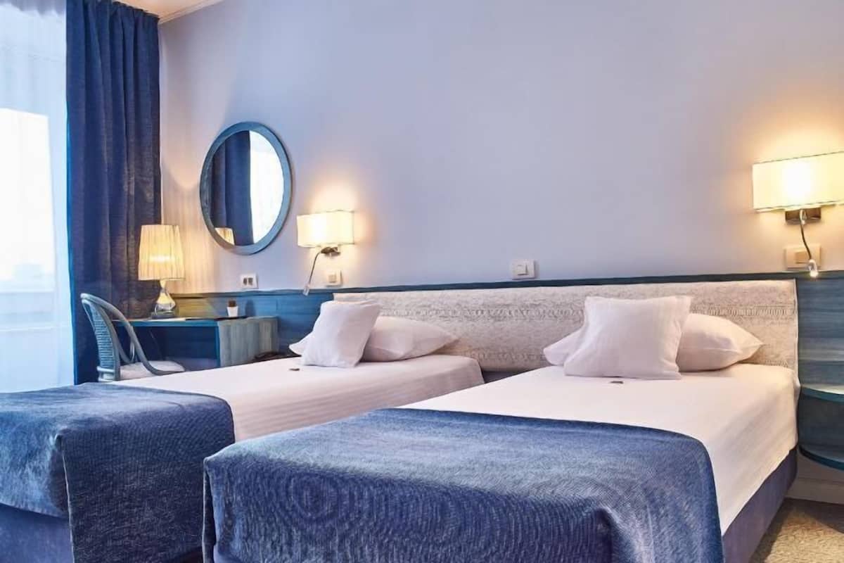 1 bedroom, minibar, in-room safe, desk