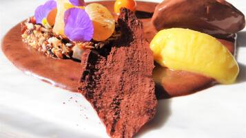 Breakfast, lunch, dinner served; French cuisine