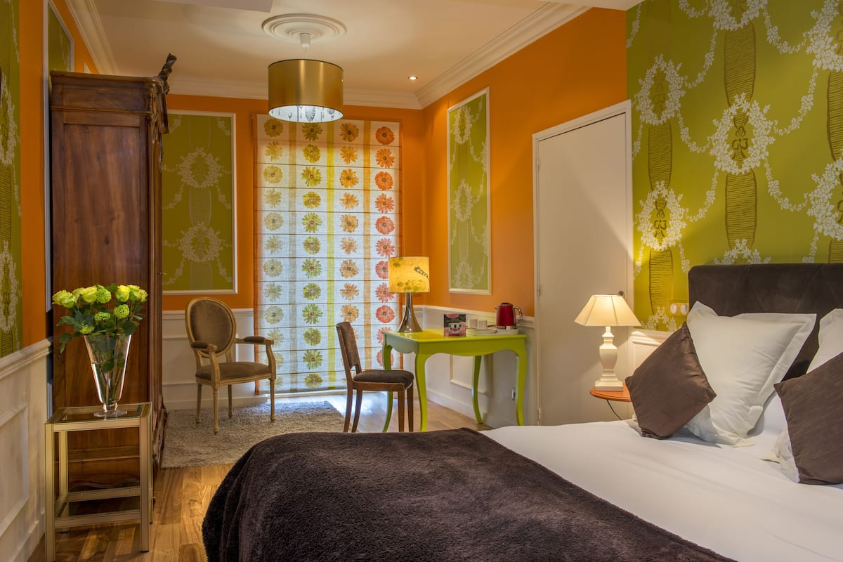 1 bedroom, premium bedding, minibar, individually decorated
