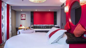Premium bedding, minibar, individually decorated, individually furnished