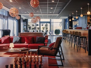 Bar (on property) - Hôtel Mercure Toulon La Seyne-Sur-Mer (La Seyne-sur-Mer)