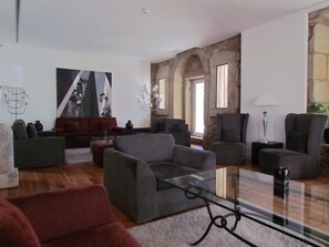 Lobby lounge - Convento dos Capuchos (Monção)