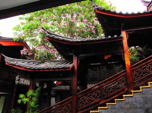 Ngoại thất