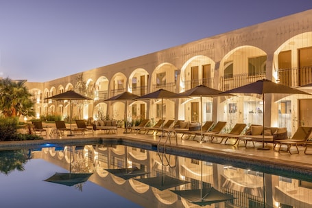Seasonal outdoor pool