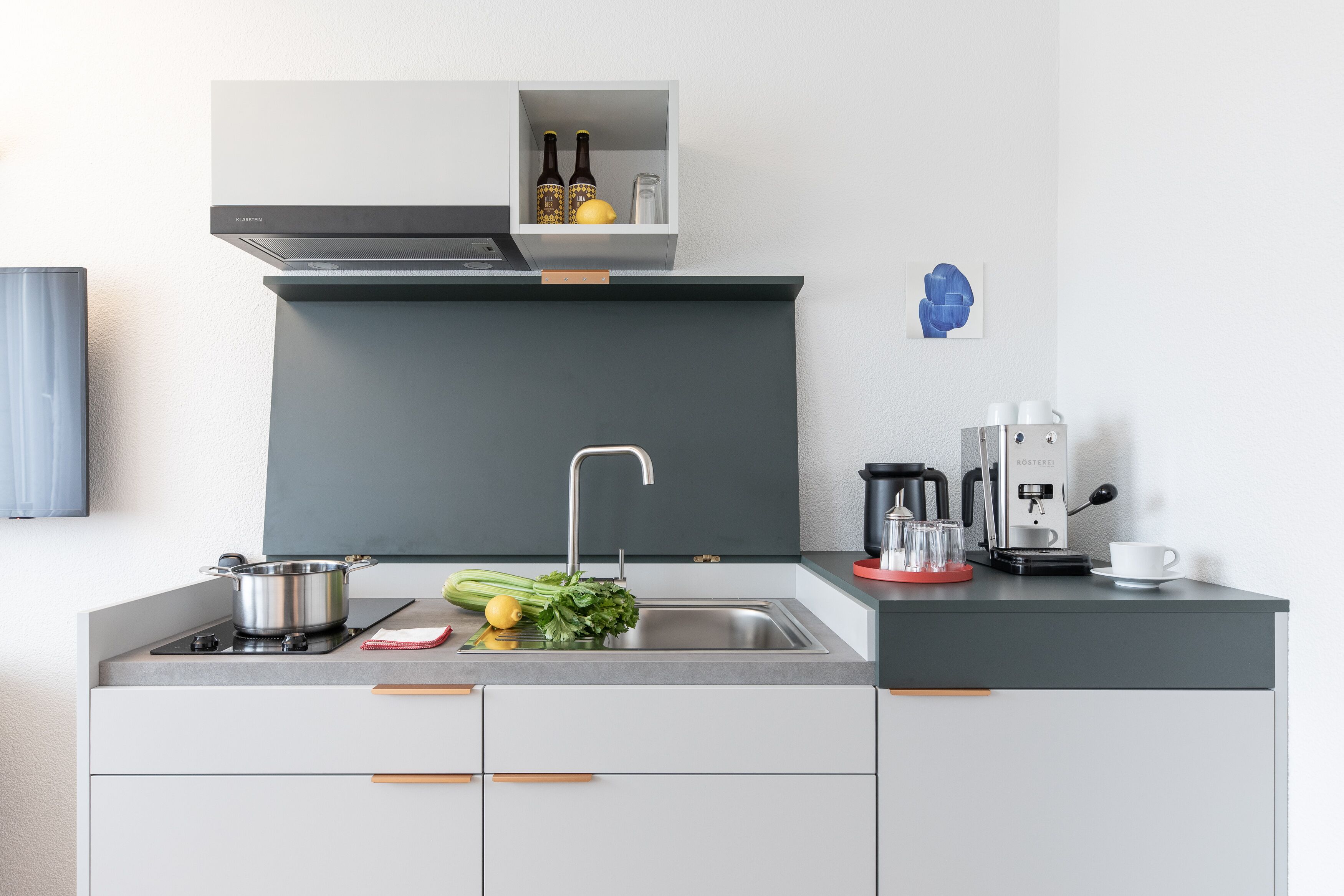 coffee/tea maker, electric kettle