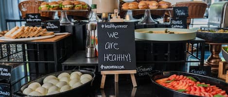 Breakfast, lunch, dinner served; international cuisine