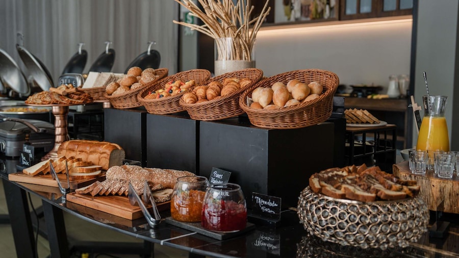 Novotel Lima San Isidro Hotel