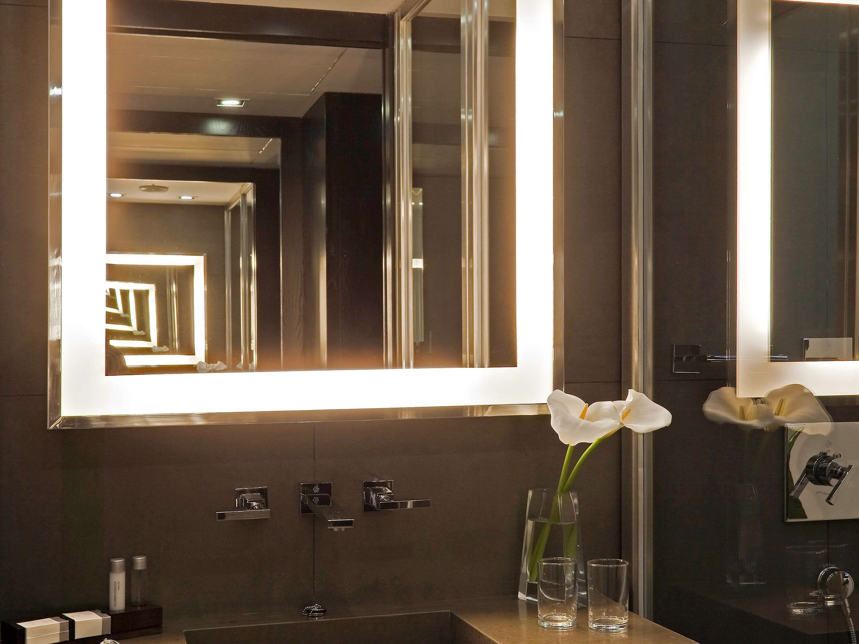 shower, eco-friendly toiletries, hair dryer, bidet